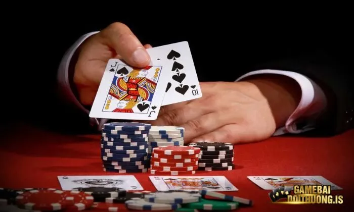 Hướng dẫn chi tiết các vòng cược trong game bài poker